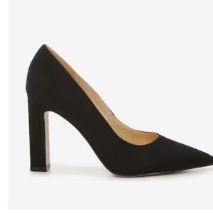 simple sophistication was lifted design & sleek pointed toe & blocked heel